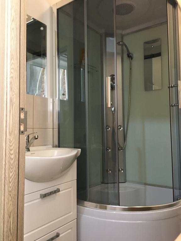 Old Town - Ultra Central Apartment بوخارست المظهر الخارجي الصورة